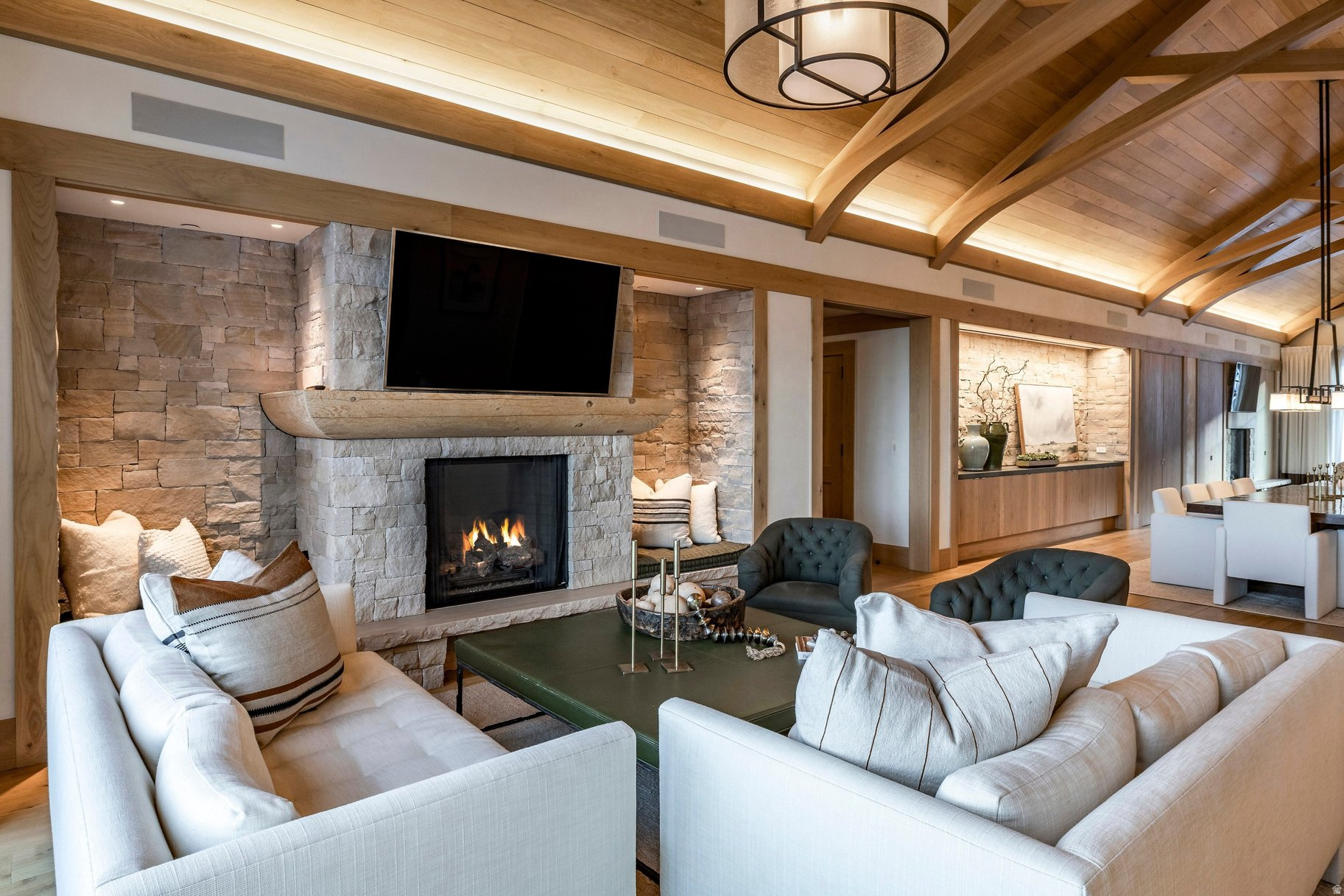 MONTAGE DEER VALLEY - Residential