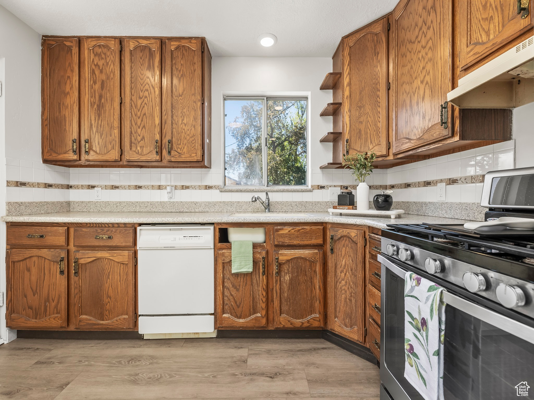 978 S Montgomery St, Salt Lake City, Utah image 6