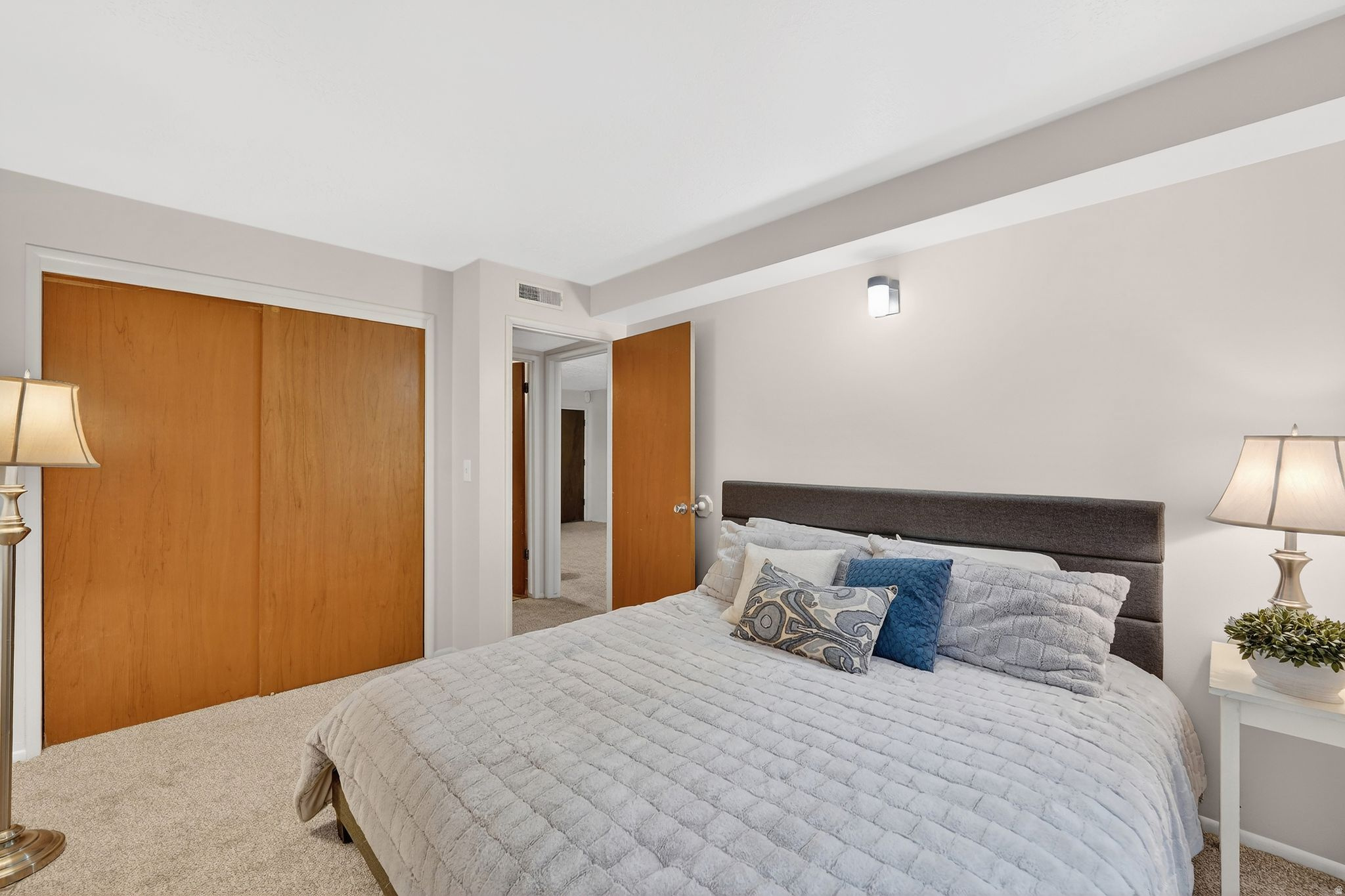 CAPITOL GARDENS - Residential