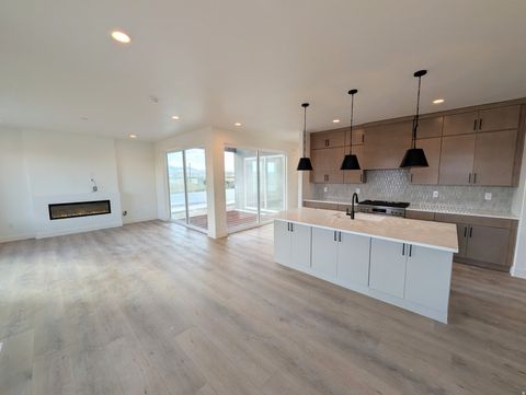 Tiny photo for 6824 W SOUTH JORDAN PKWY S #469, South Jordan, UT 84009 (MLS # 2146340)