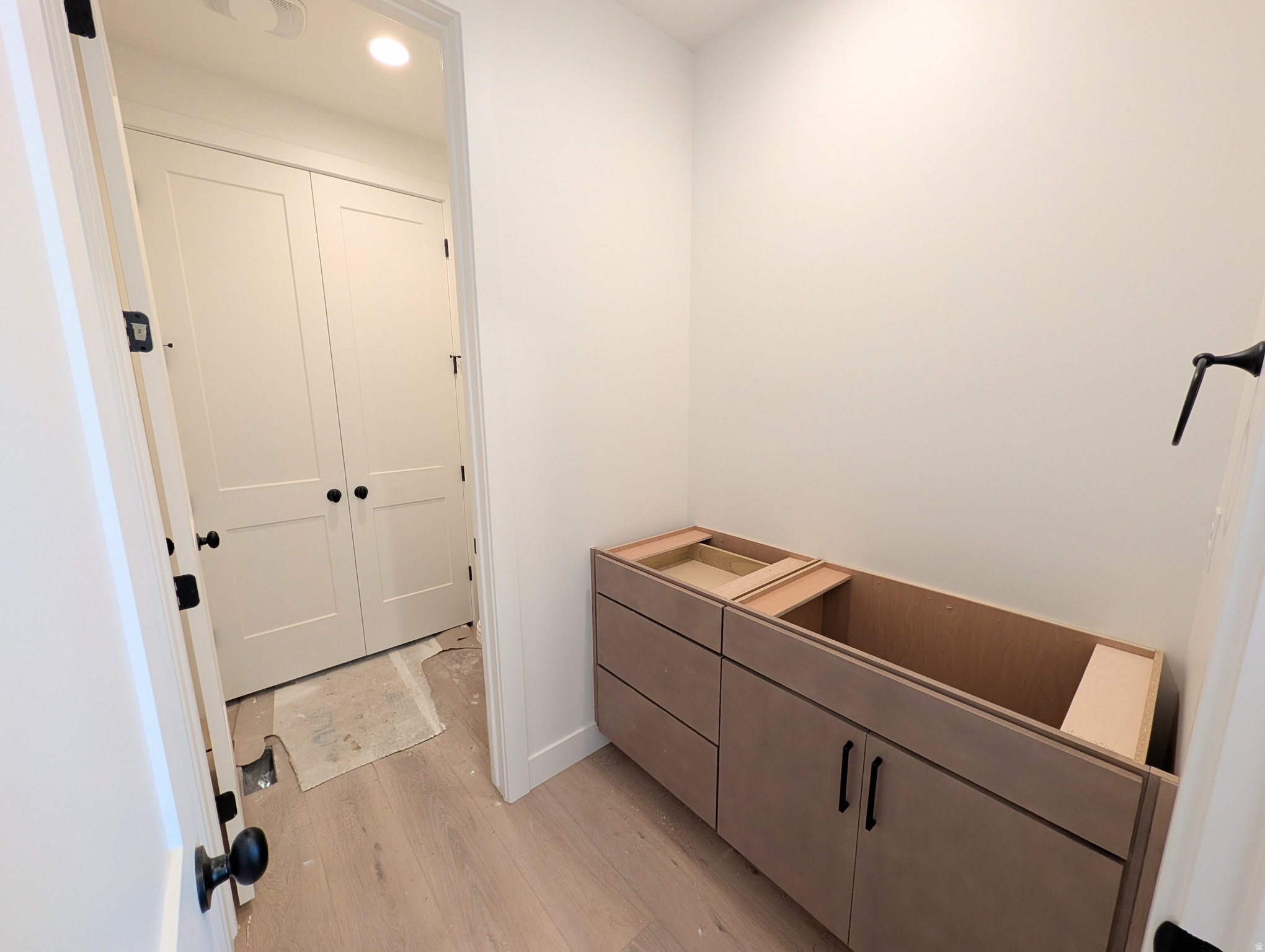 DAYBREAK - Residential