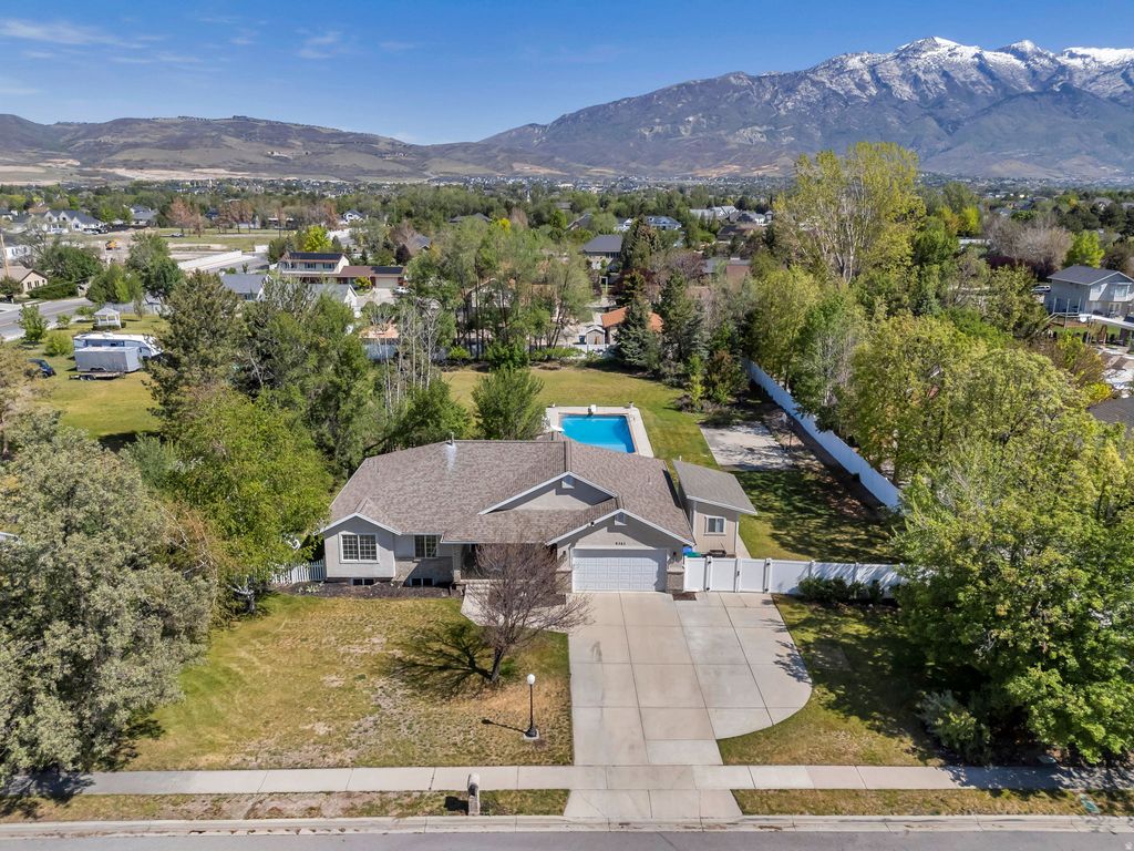 Photo of 6362 W 10500 N, Highland, UT 84003 (MLS # 2157455)