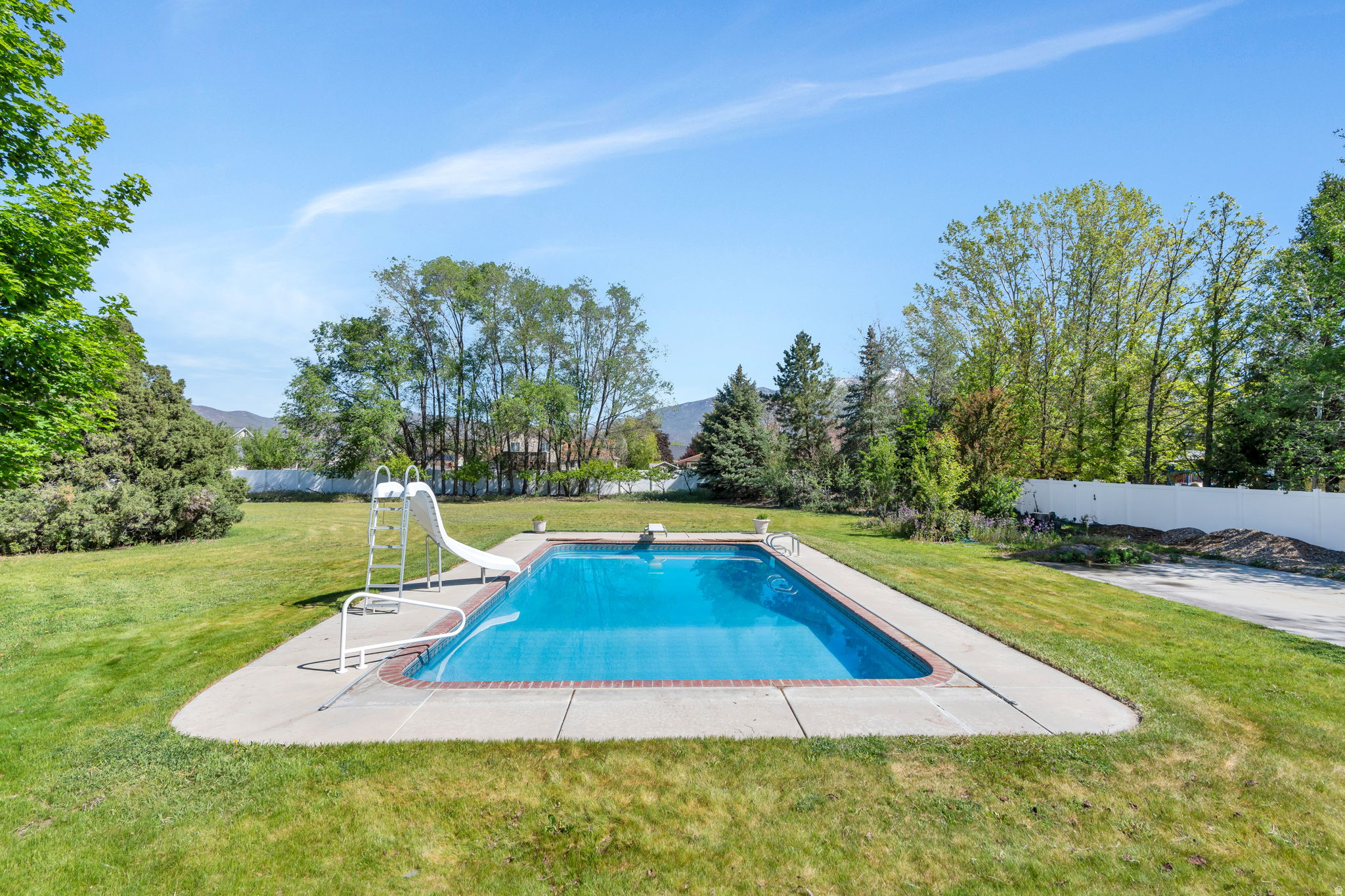WREN HAVEN - Residential