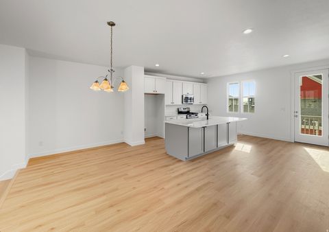 Tiny photo for 7043 W SOUTH JORDAN PKWY #384, South Jordan, UT 84009 (MLS # 2132690)