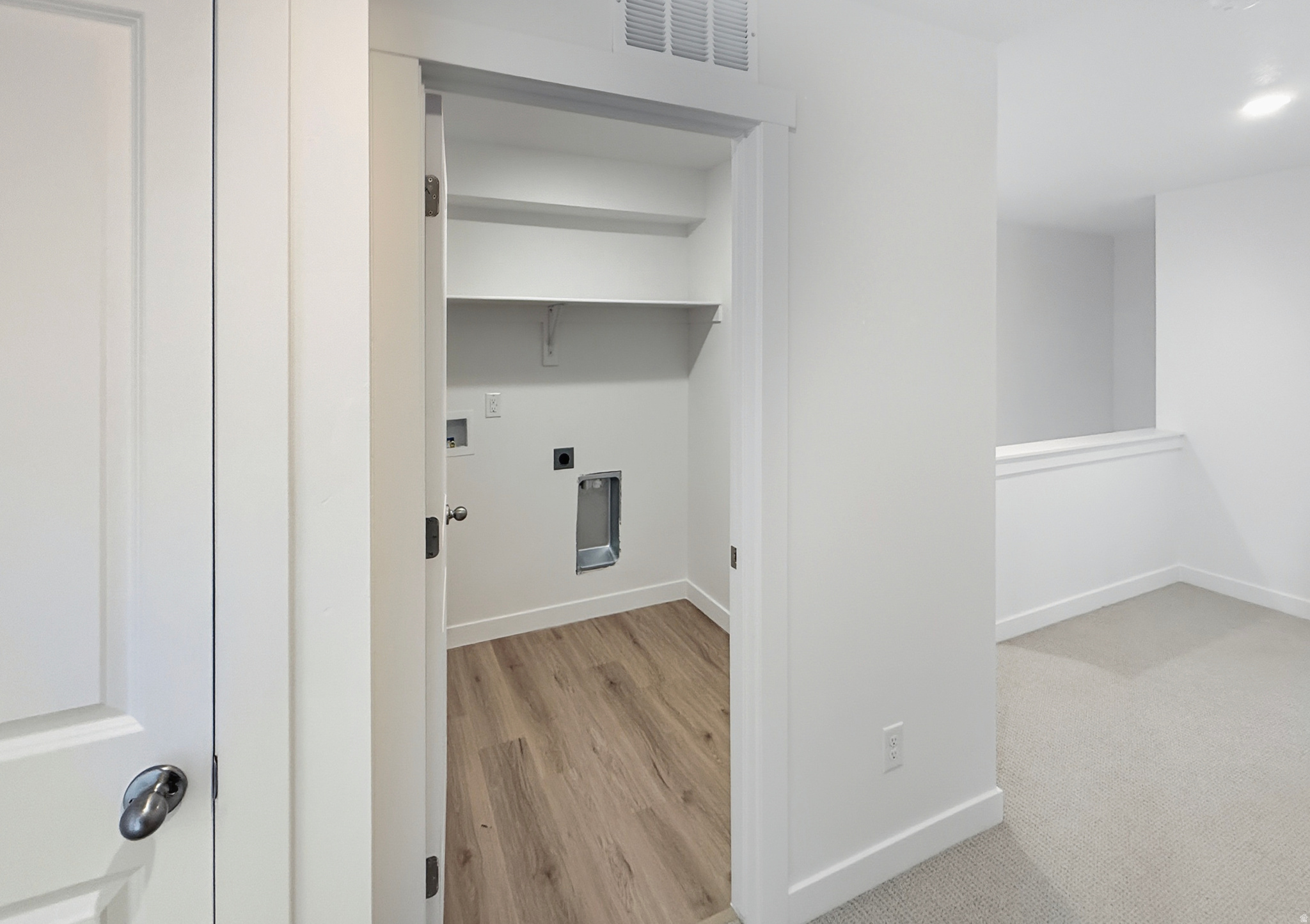 DAYBREAK - Residential