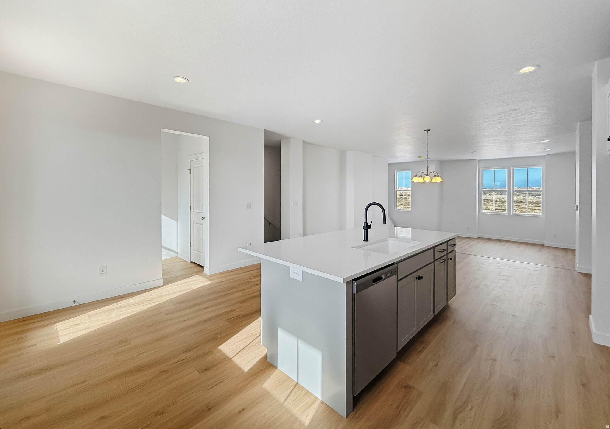 DAYBREAK - Residential