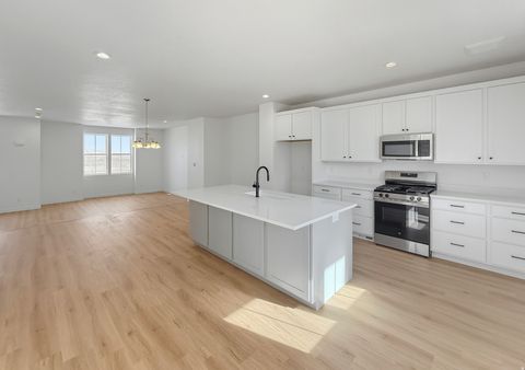 Tiny photo for 7043 W SOUTH JORDAN PKWY #384, South Jordan, UT 84009 (MLS # 2132690)