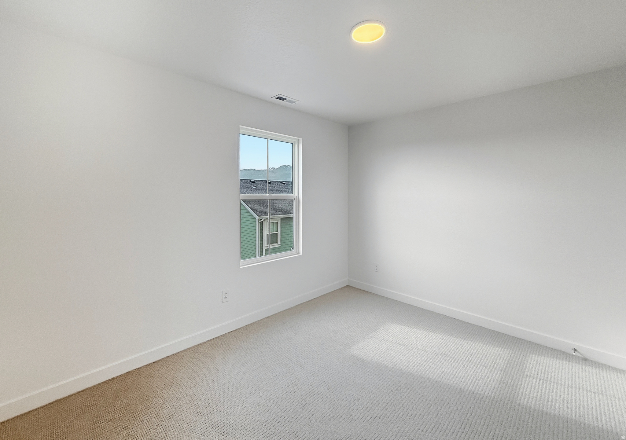 DAYBREAK - Residential