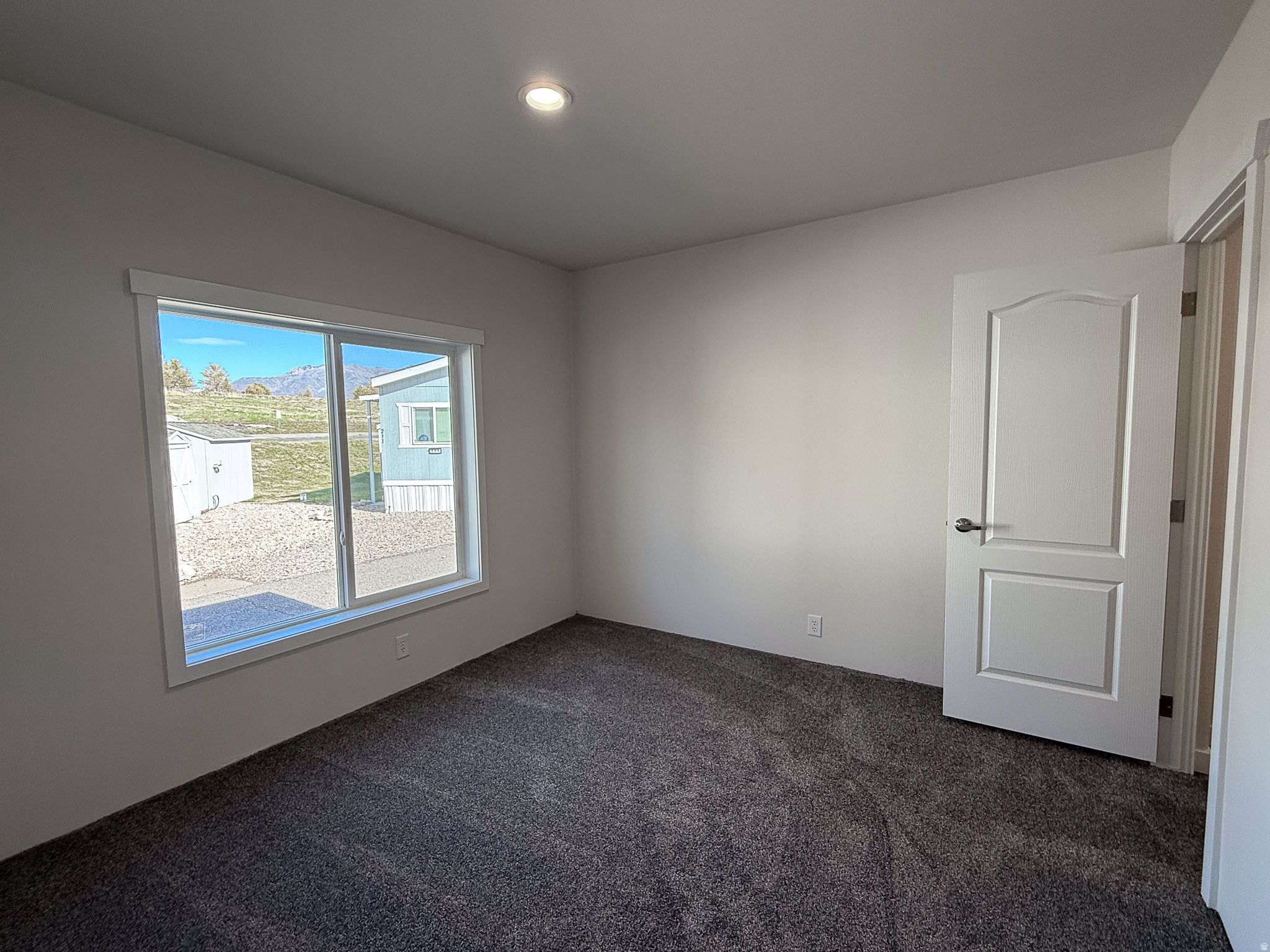 ROLLING HILLS ESTATES - Residential