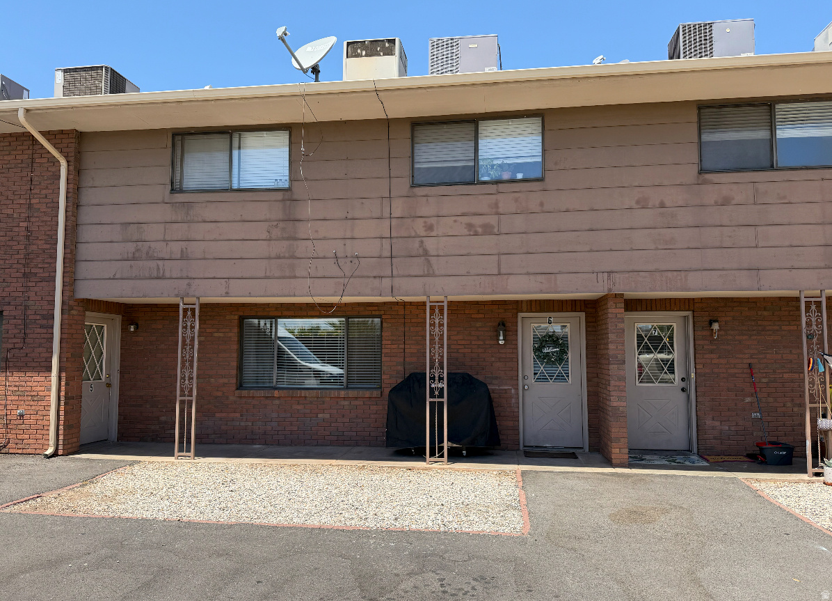 CACTUS ROAD CONDOS - Residential