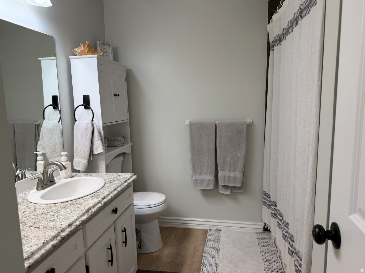 CACTUS ROAD CONDOS - Residential
