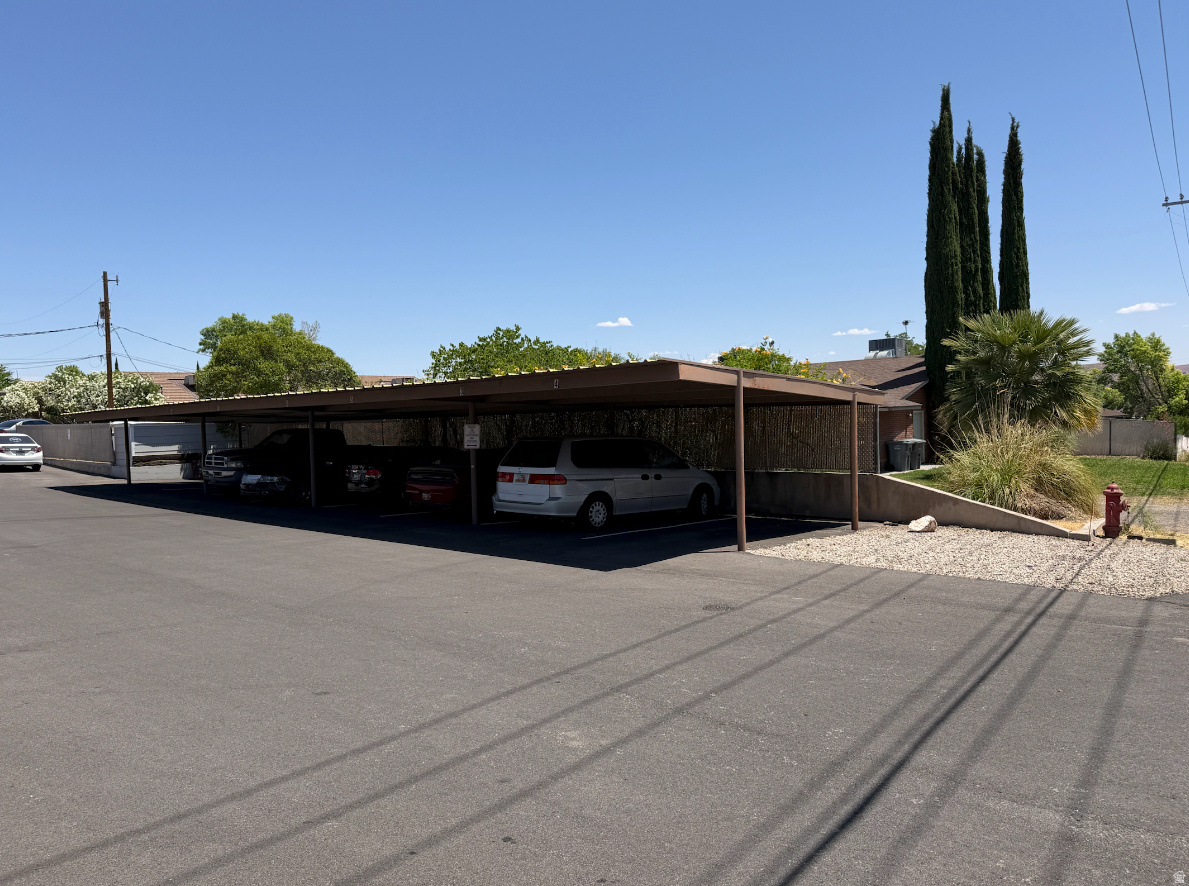 CACTUS ROAD CONDOS - Residential