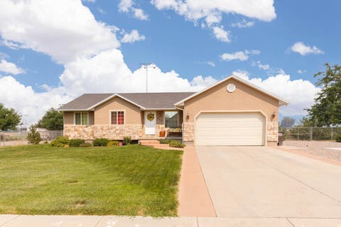 Photo of 255 S 500 W, Monroe, UT 84754 (MLS # 2176867)