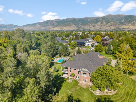 Tiny photo for 1818 S BLOOMING GROVE LN, Kaysville, UT 84037 (MLS # 2186483)