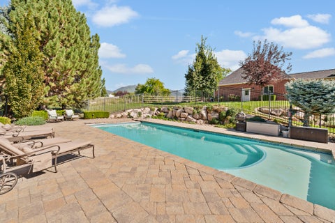 Tiny photo for 1818 S BLOOMING GROVE LN, Kaysville, UT 84037 (MLS # 2186483)