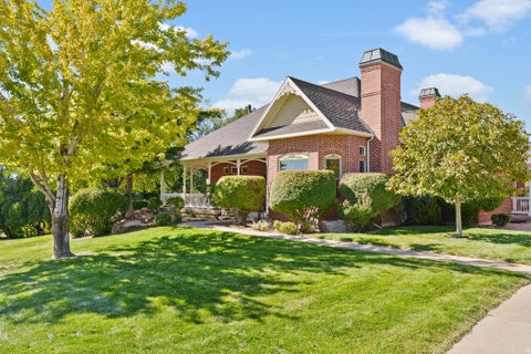 Tiny photo for 1818 S BLOOMING GROVE LN, Kaysville, UT 84037 (MLS # 2186483)