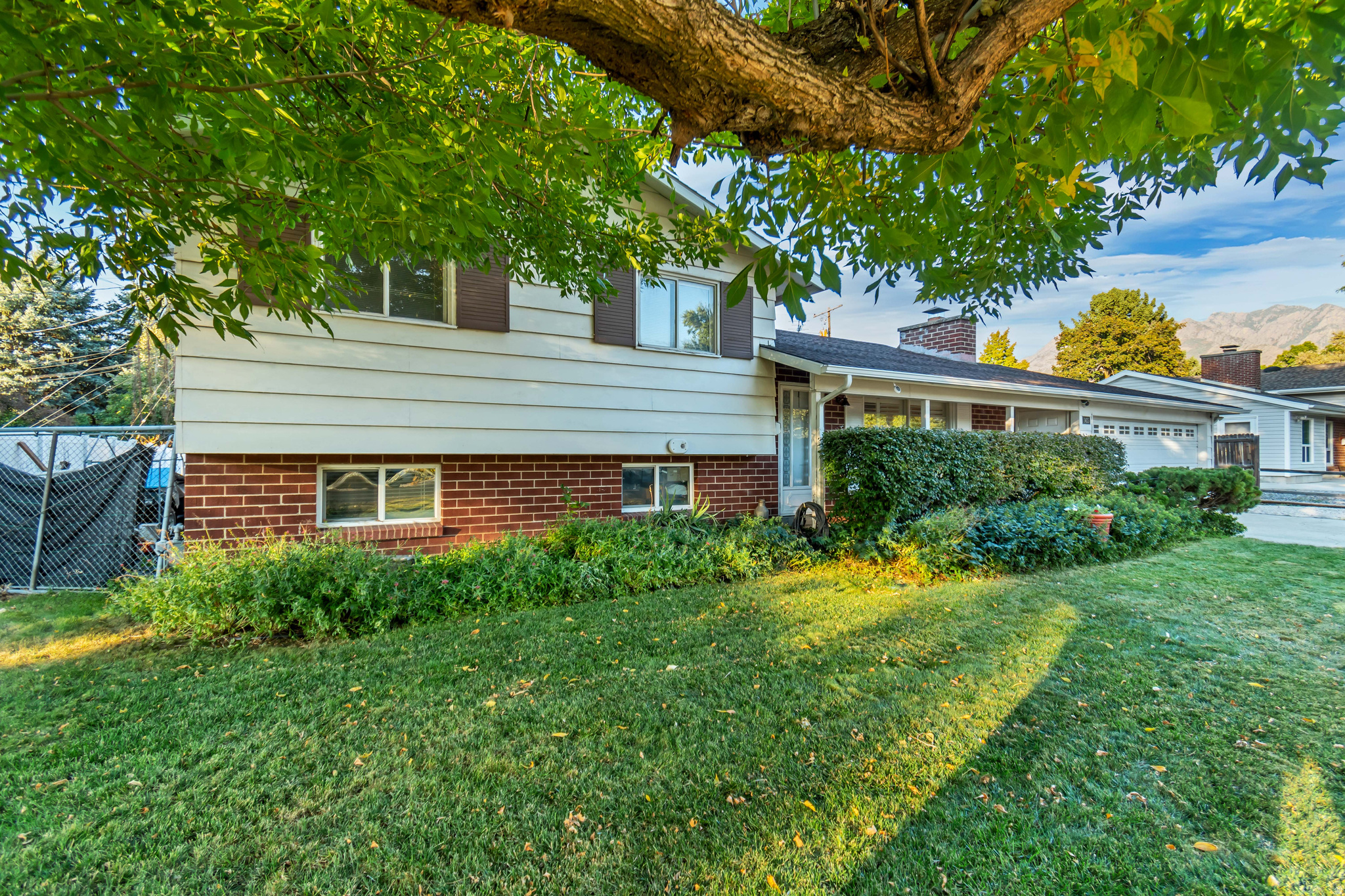 TANGLEWOOD - Residential