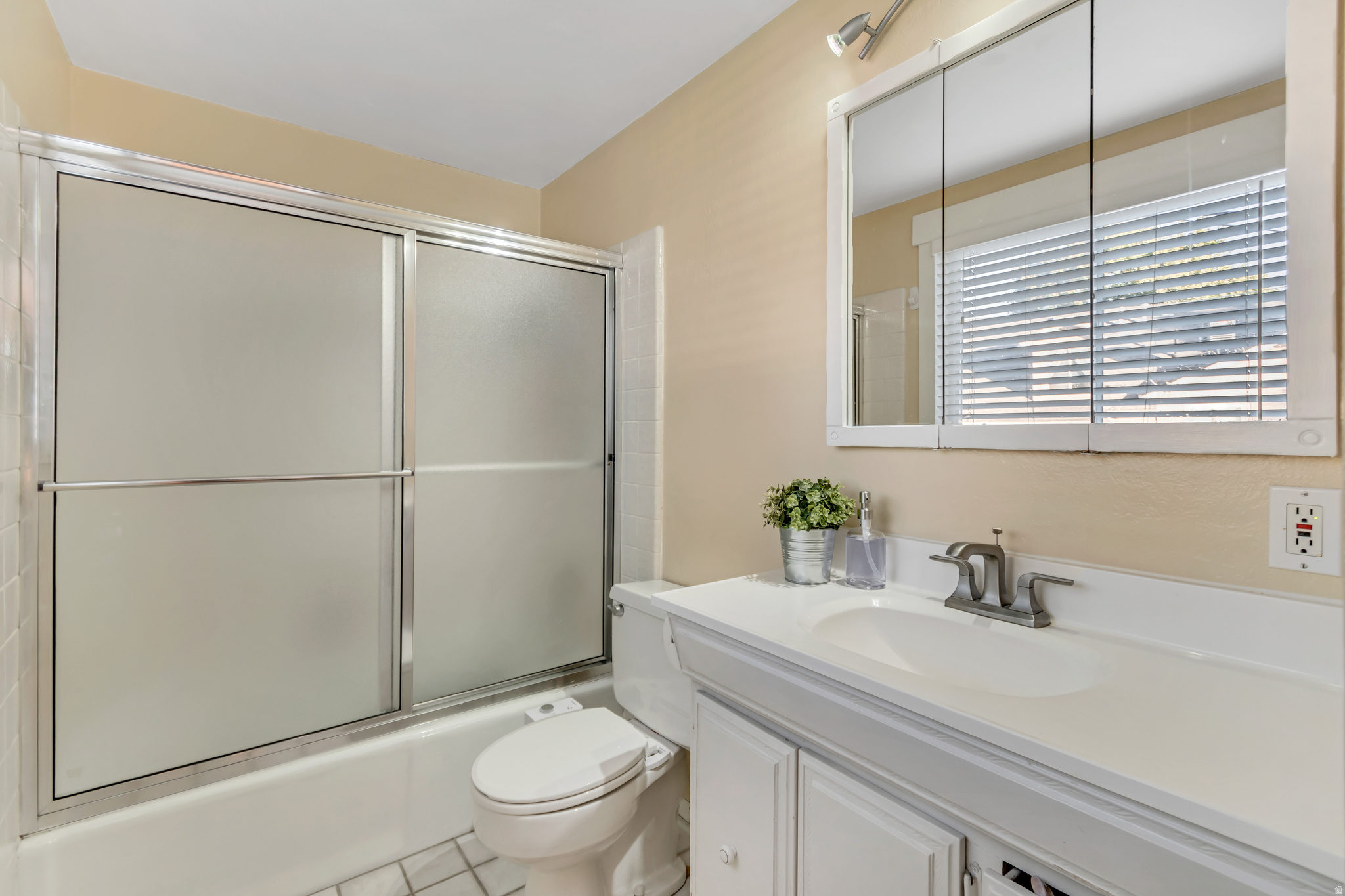 TANGLEWOOD - Residential