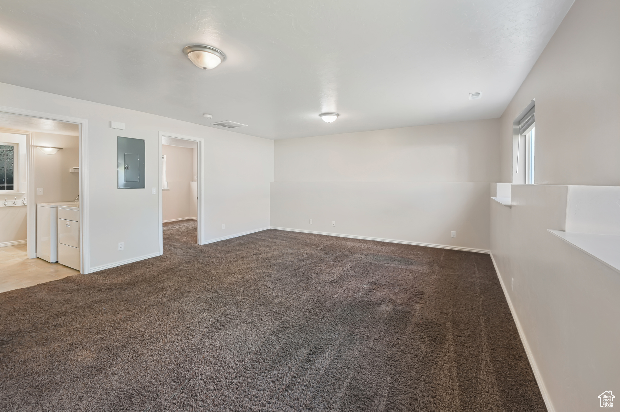 GREEN MEADOWS SUBD - Residential