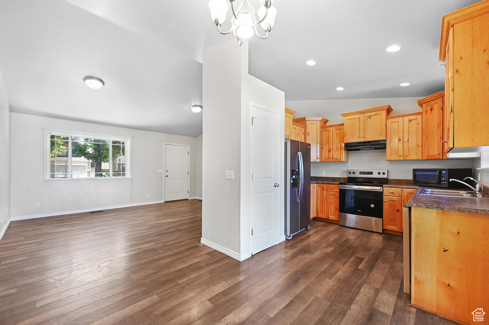 GREEN MEADOWS SUBD - Residential
