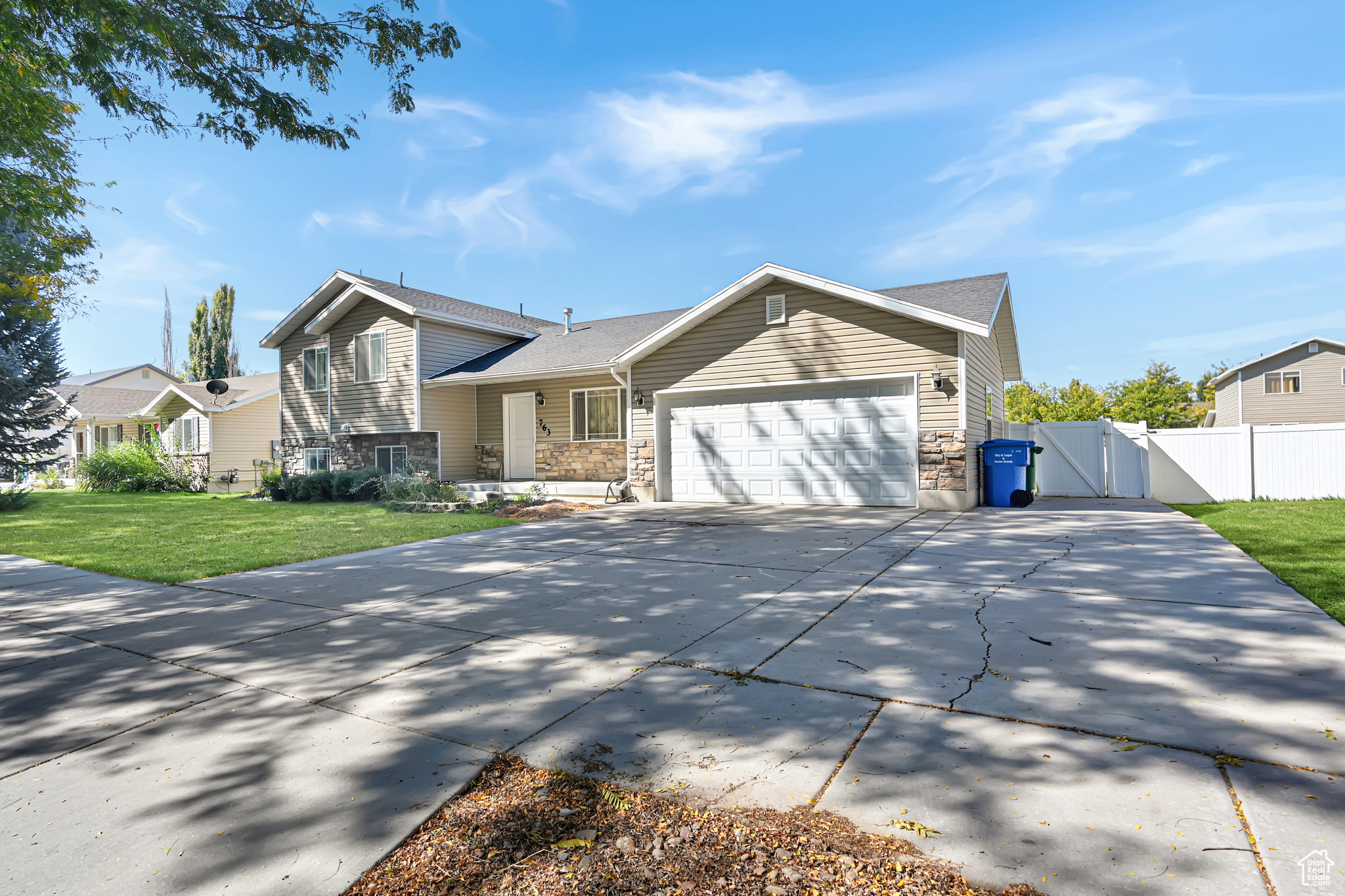 GREEN MEADOWS SUBD - Residential