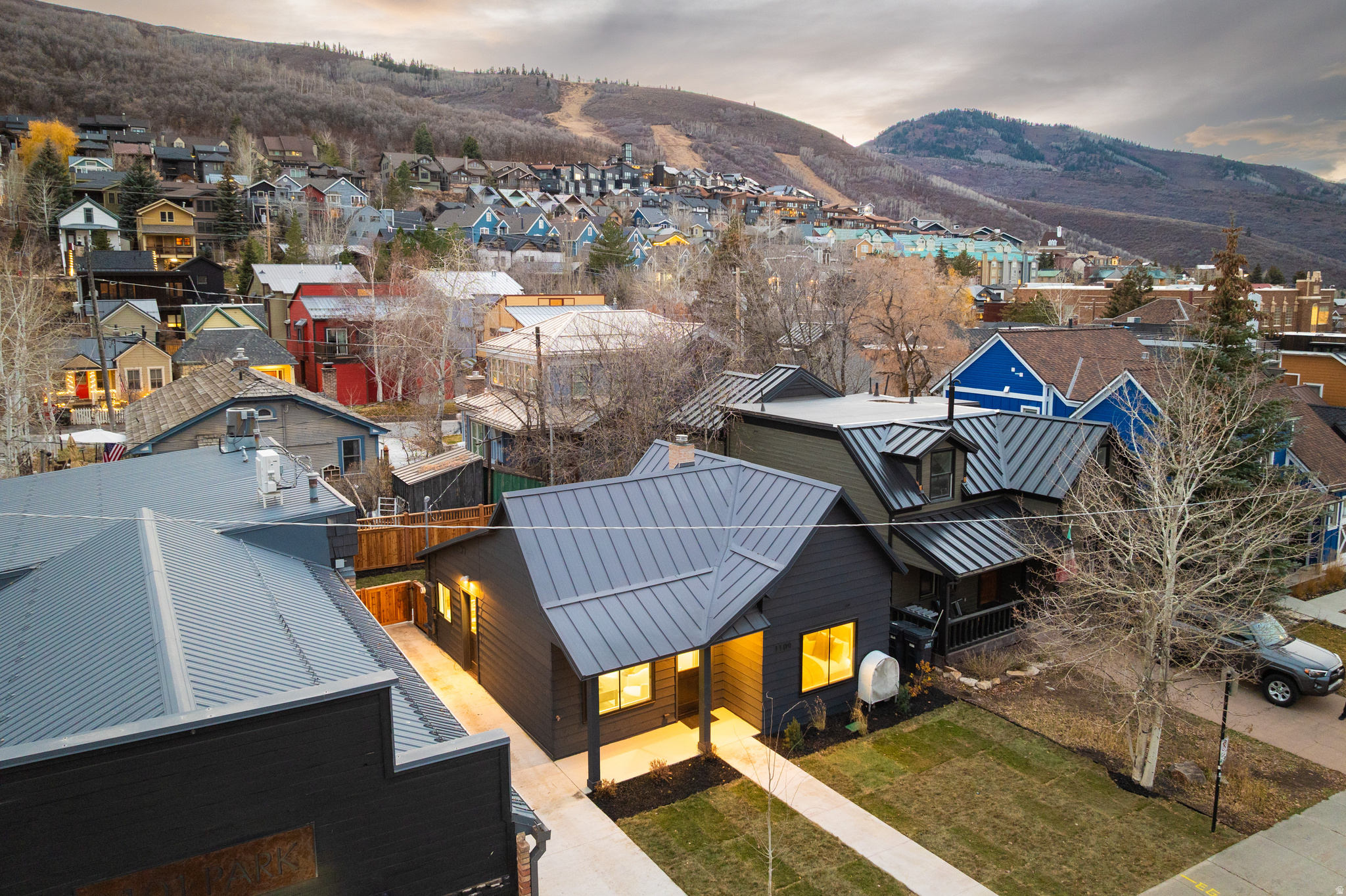 SNYDERS ADDITION - Residential