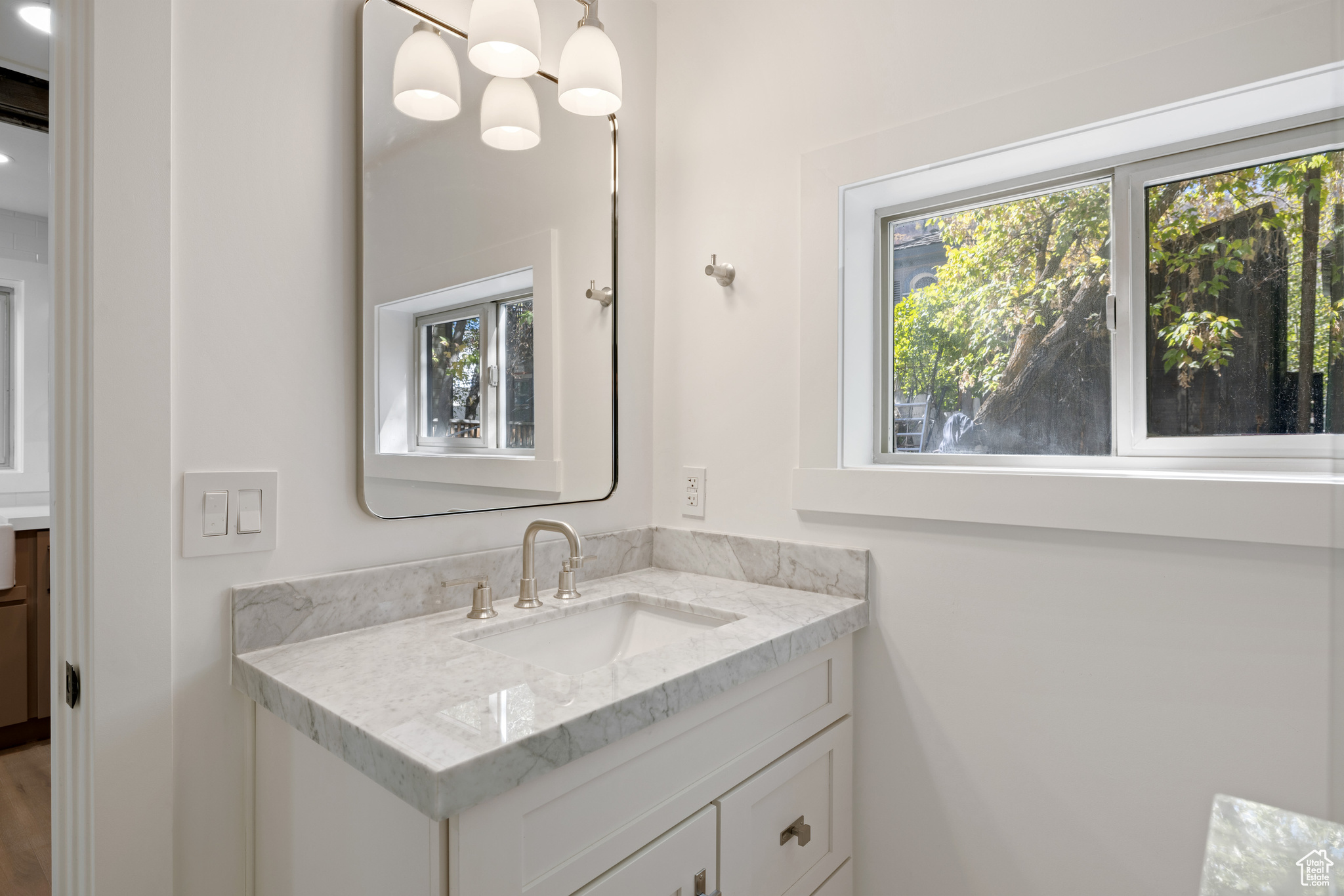 SNYDERS ADDITION - Residential
