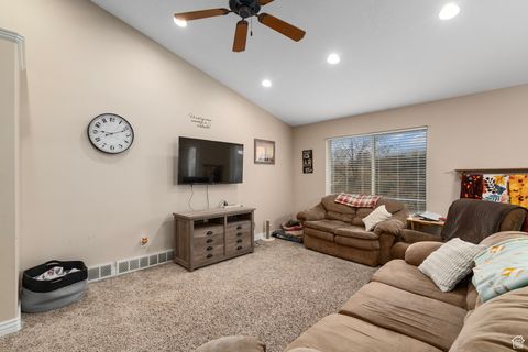 Tiny photo for 3870 W MOUNTAINTOP CIR, Cedar Hills, UT 84062 (MLS # 2088901)