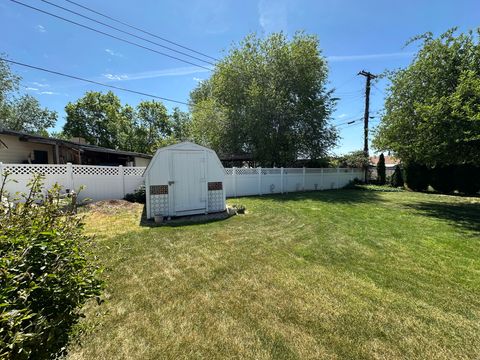Tiny photo for 367 HAWTHORNE DR, Layton, UT 84041 (MLS # 2157420)