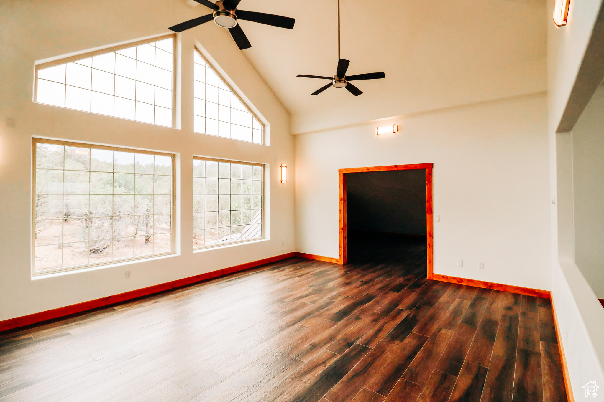 PAUNSAUGUNT CLIFFS PHASE NO 3 SUBDIVISIO - Residential