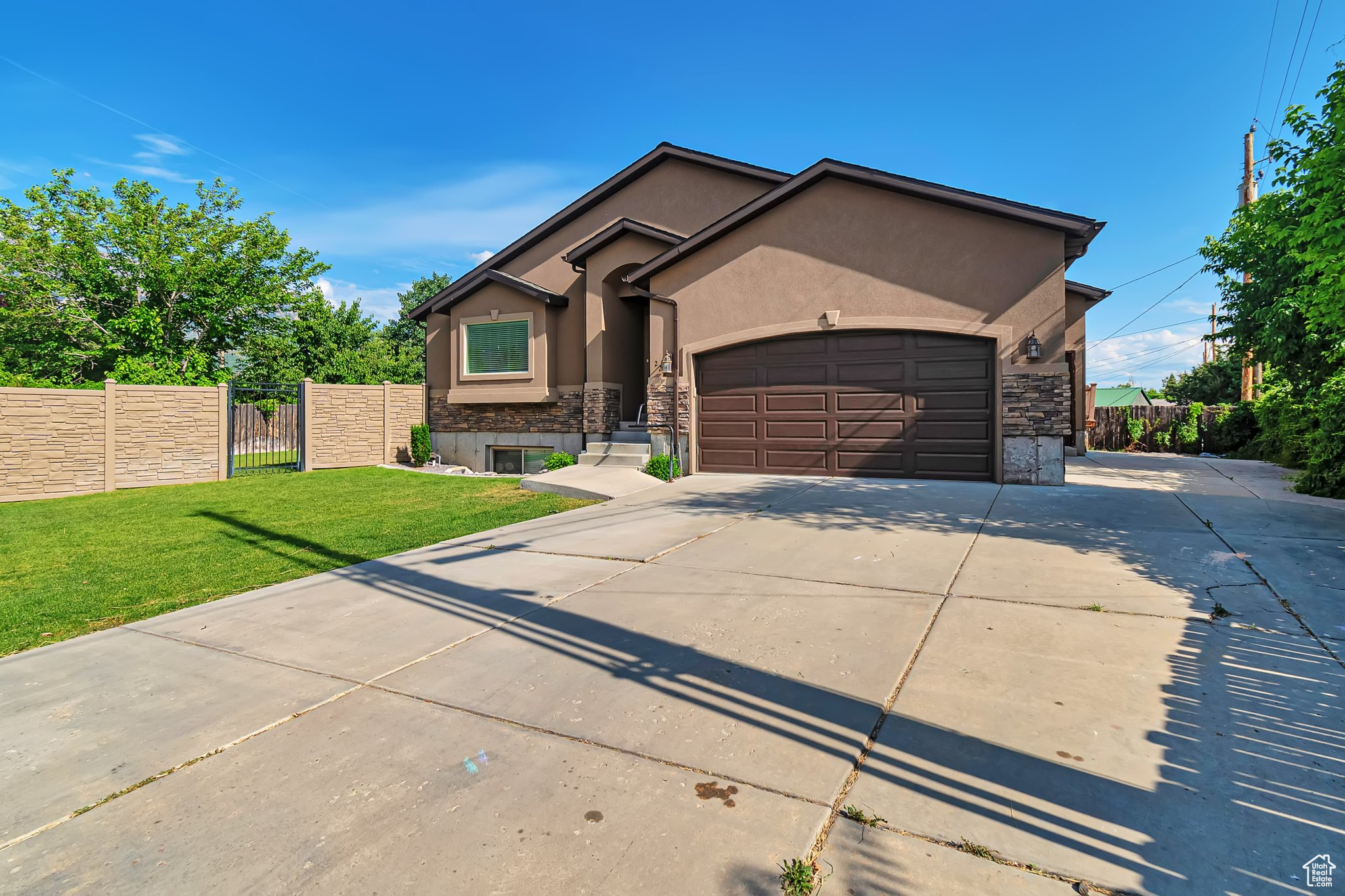 BRIDGET COVE - Residential