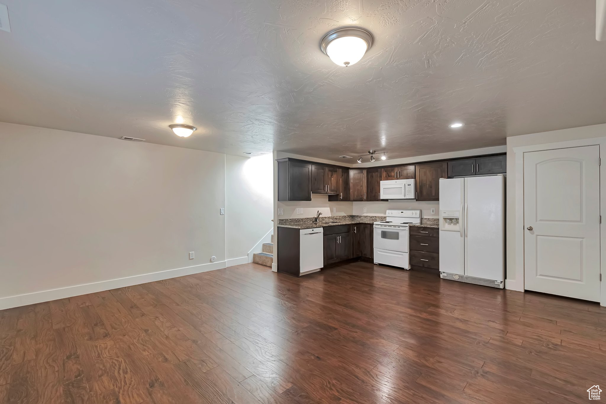 BRIDGET COVE - Residential