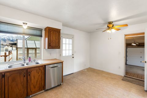 Tiny photo for 1320 COUNTRY MANOR DR, Logan, UT 84321 (MLS # 2129128)