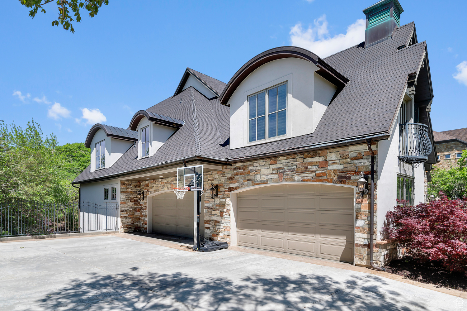 PEPPERWOOD - Residential