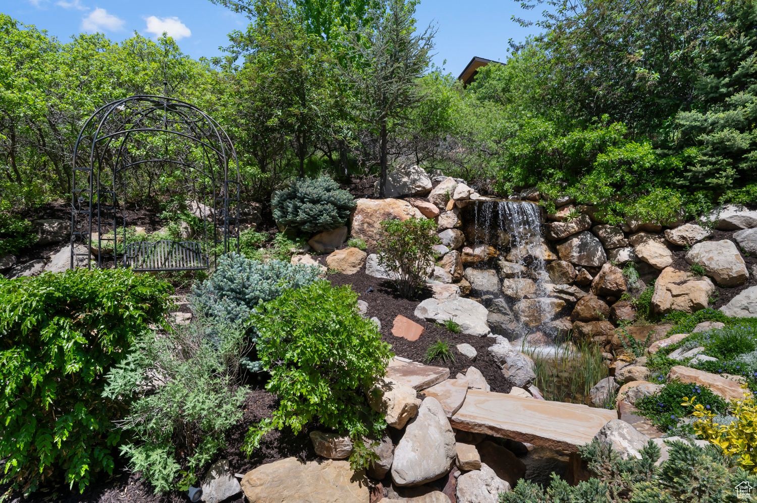 PEPPERWOOD - Residential