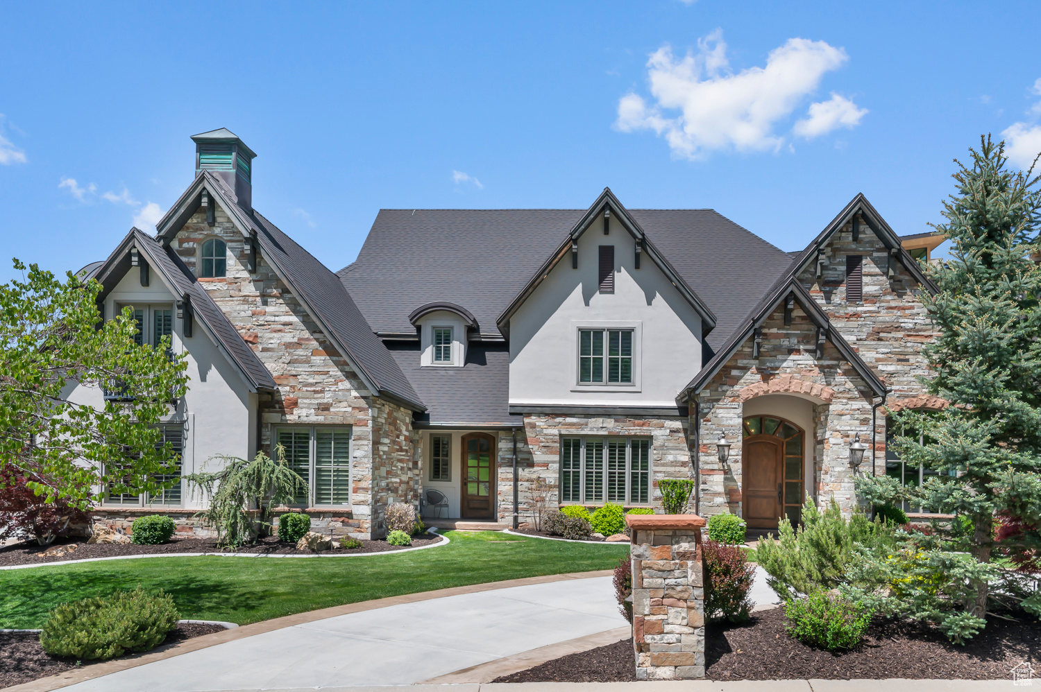 PEPPERWOOD - Residential
