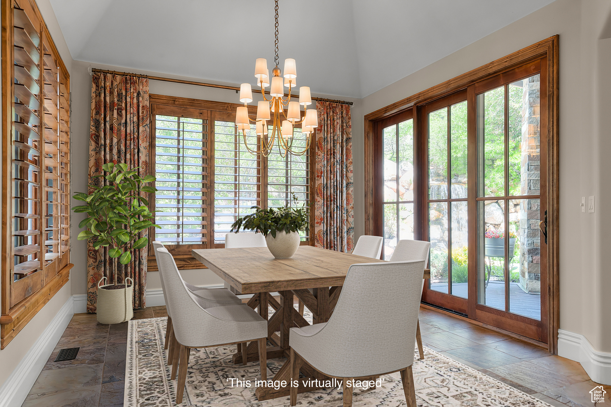 PEPPERWOOD - Residential
