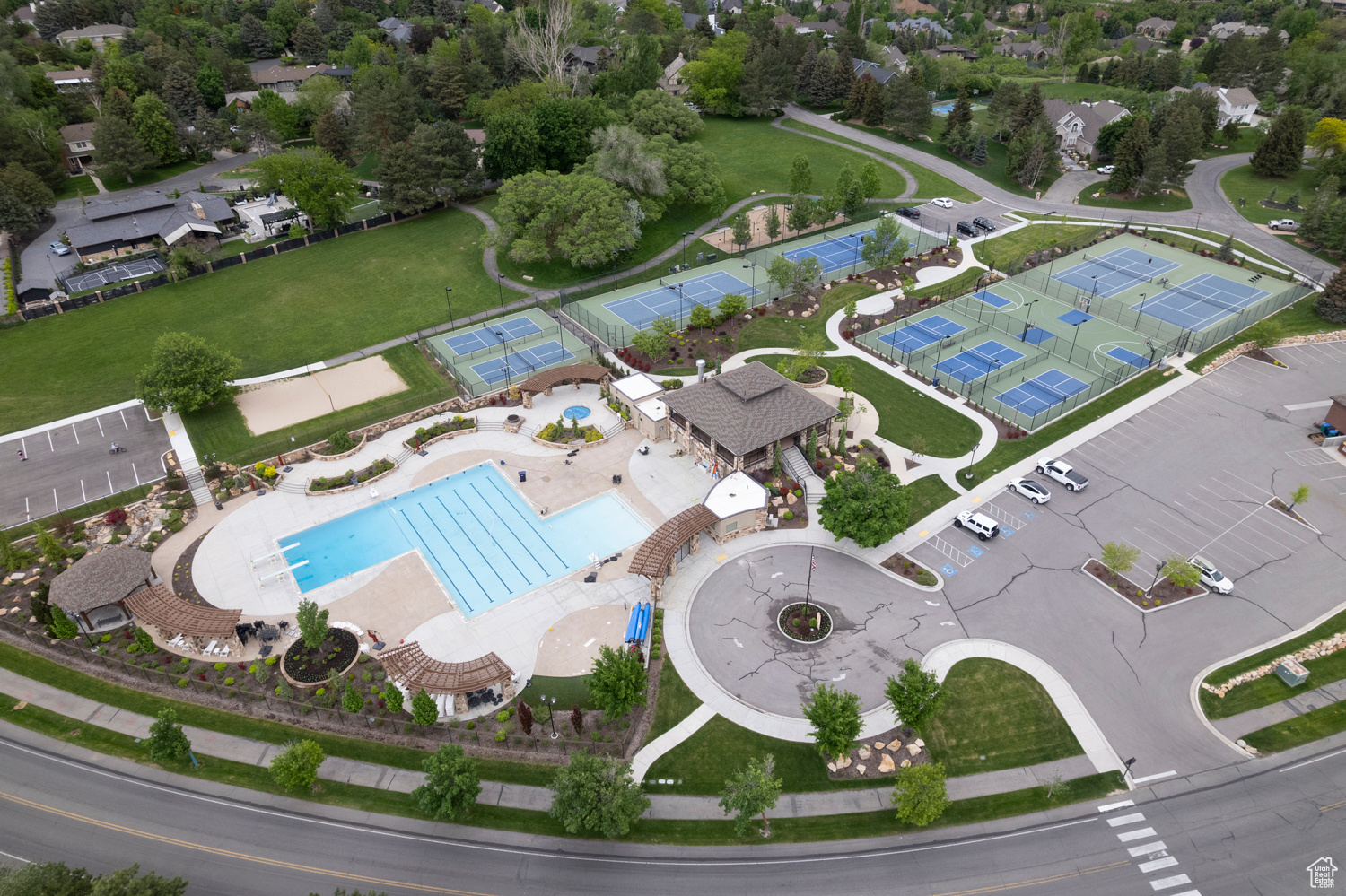 PEPPERWOOD - Residential