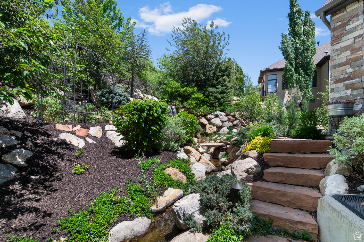 PEPPERWOOD - Residential