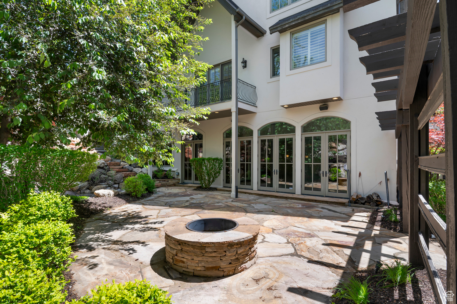 PEPPERWOOD - Residential