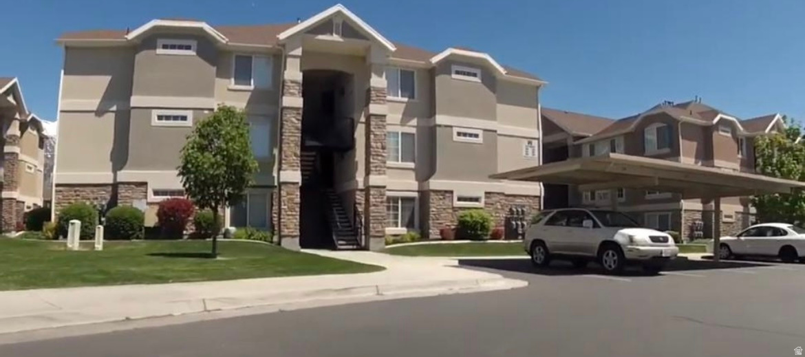 CAMBRIA CONDO - Residential