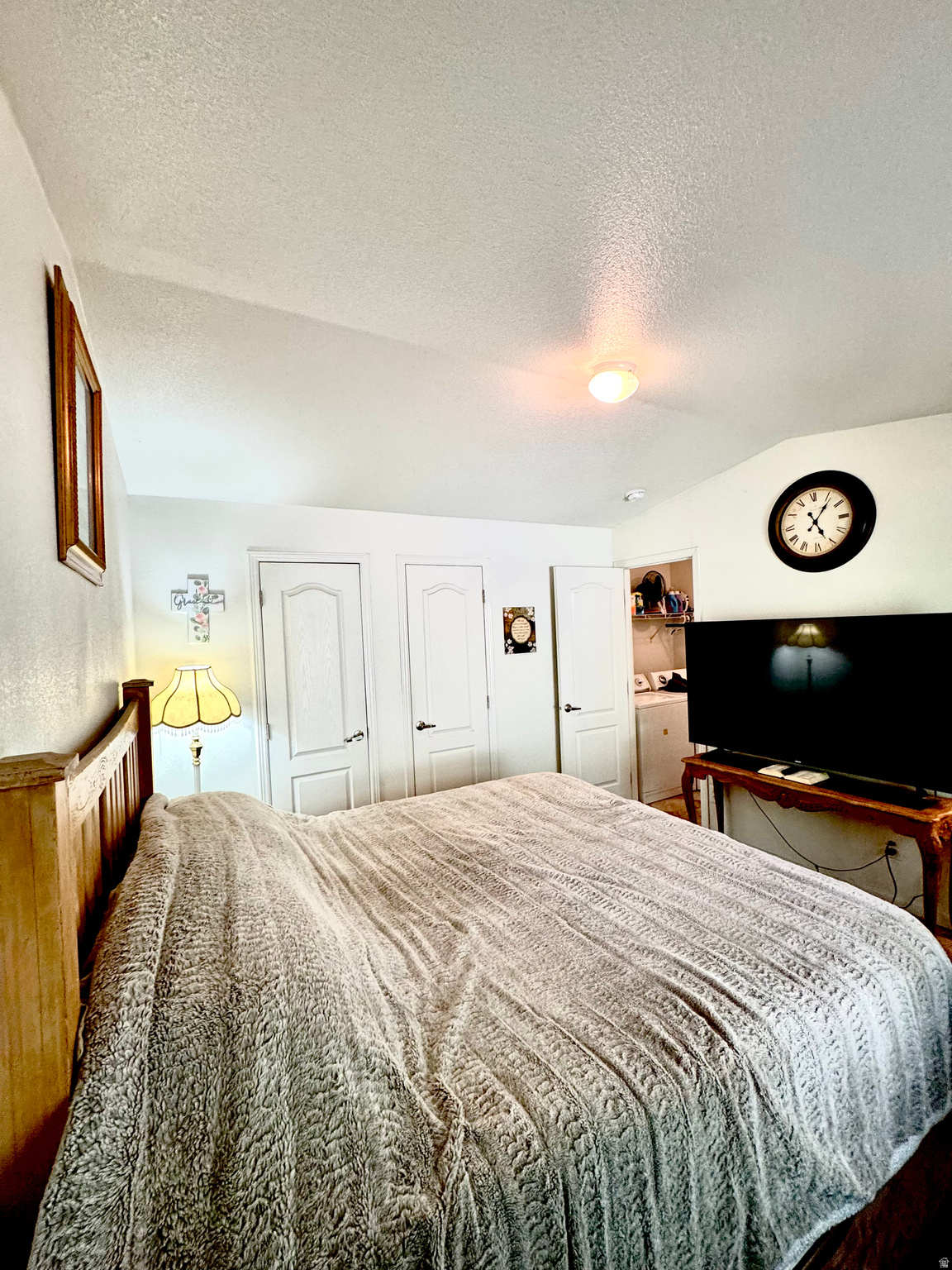 ALL SEASONS - Residential