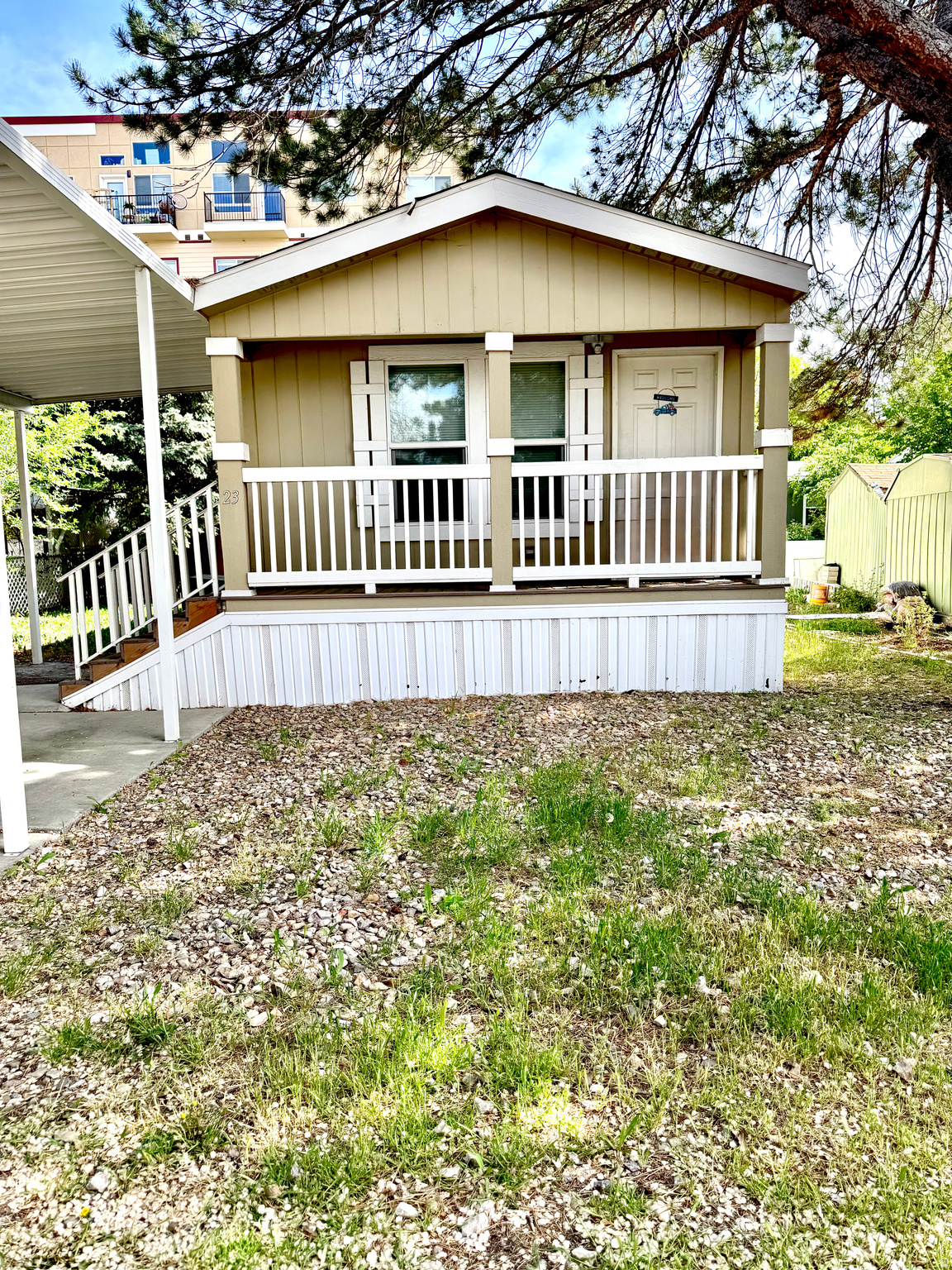 ALL SEASONS - Residential