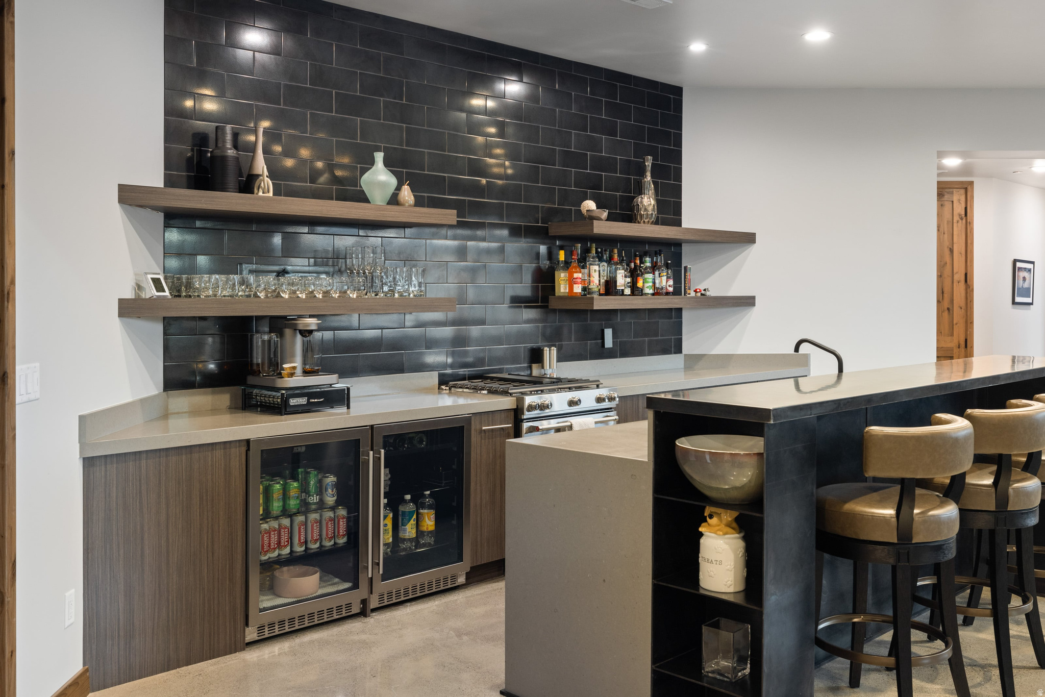 RED LEDGES - Residential