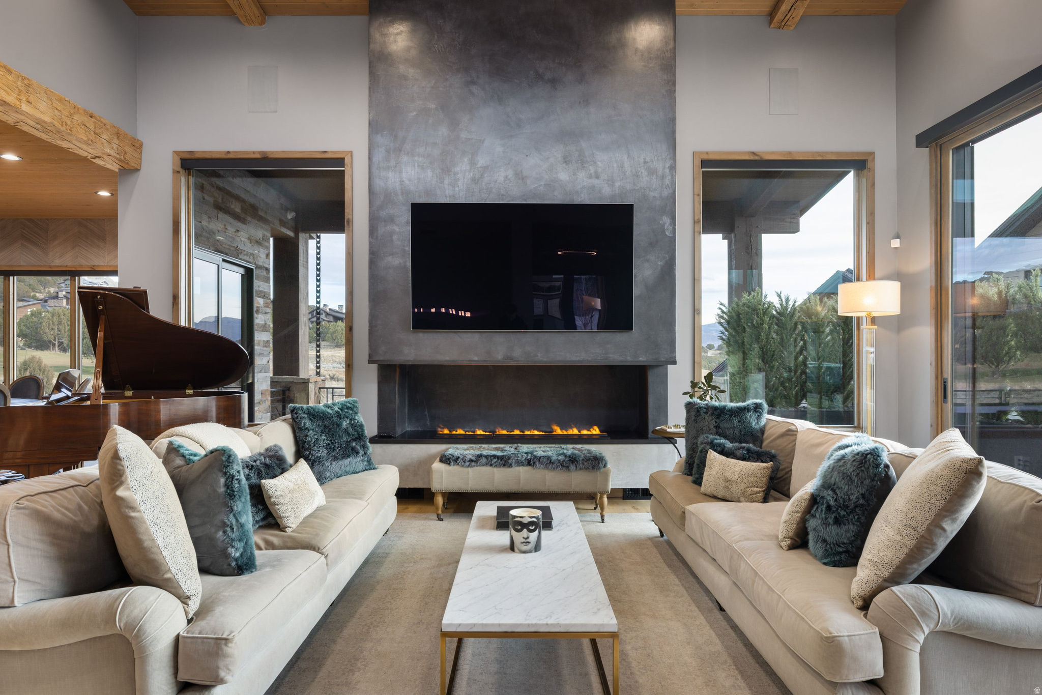 RED LEDGES - Residential