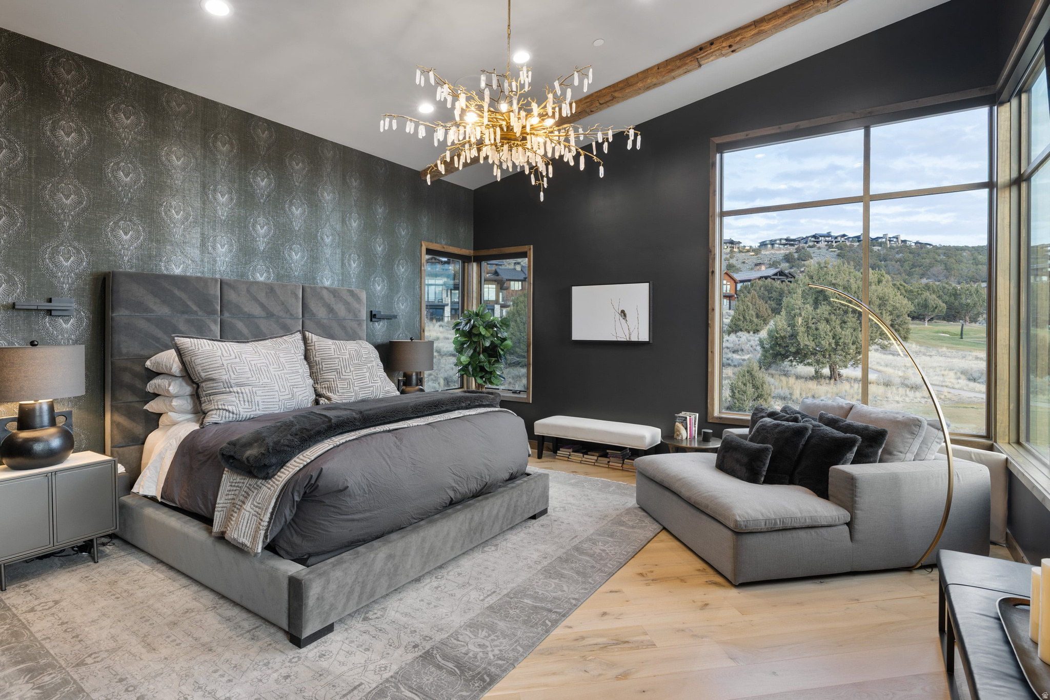 RED LEDGES - Residential