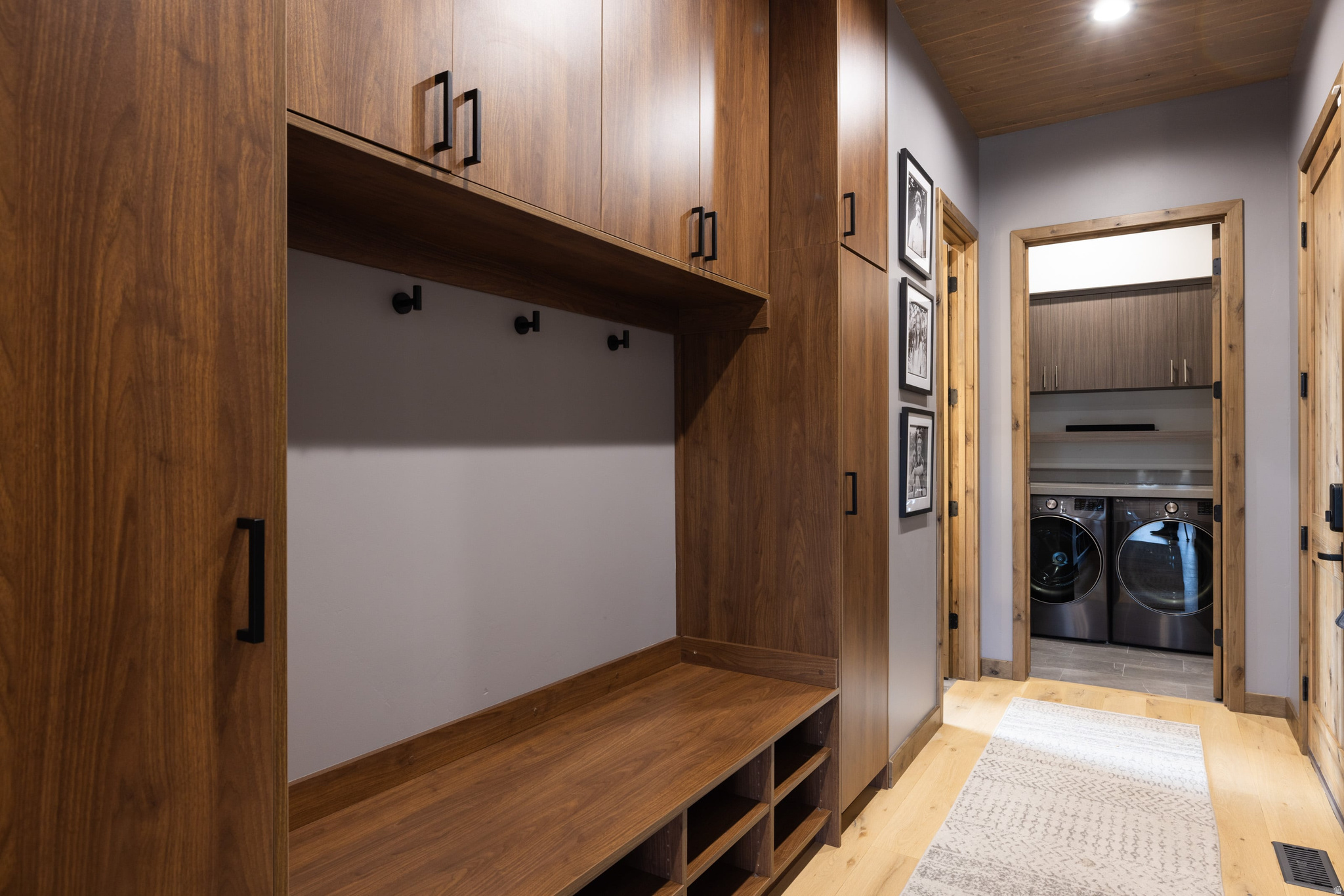 RED LEDGES - Residential