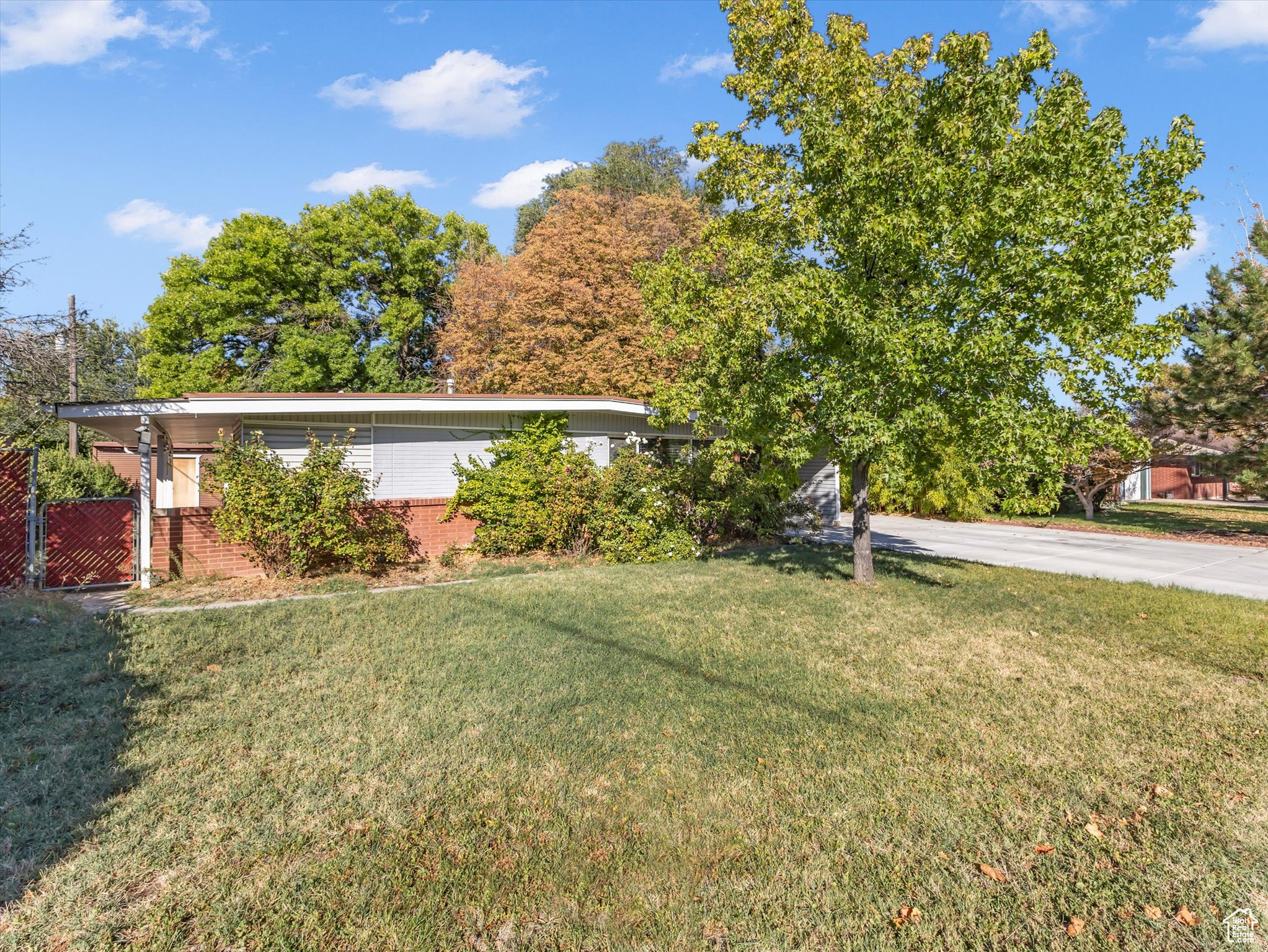 SUBURBAN HEIGHTS - Residential