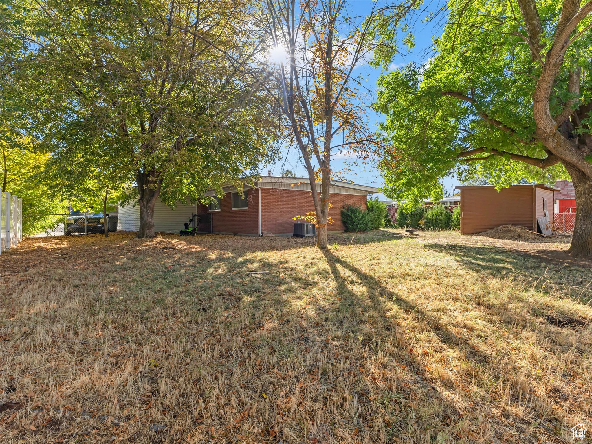 SUBURBAN HEIGHTS - Residential