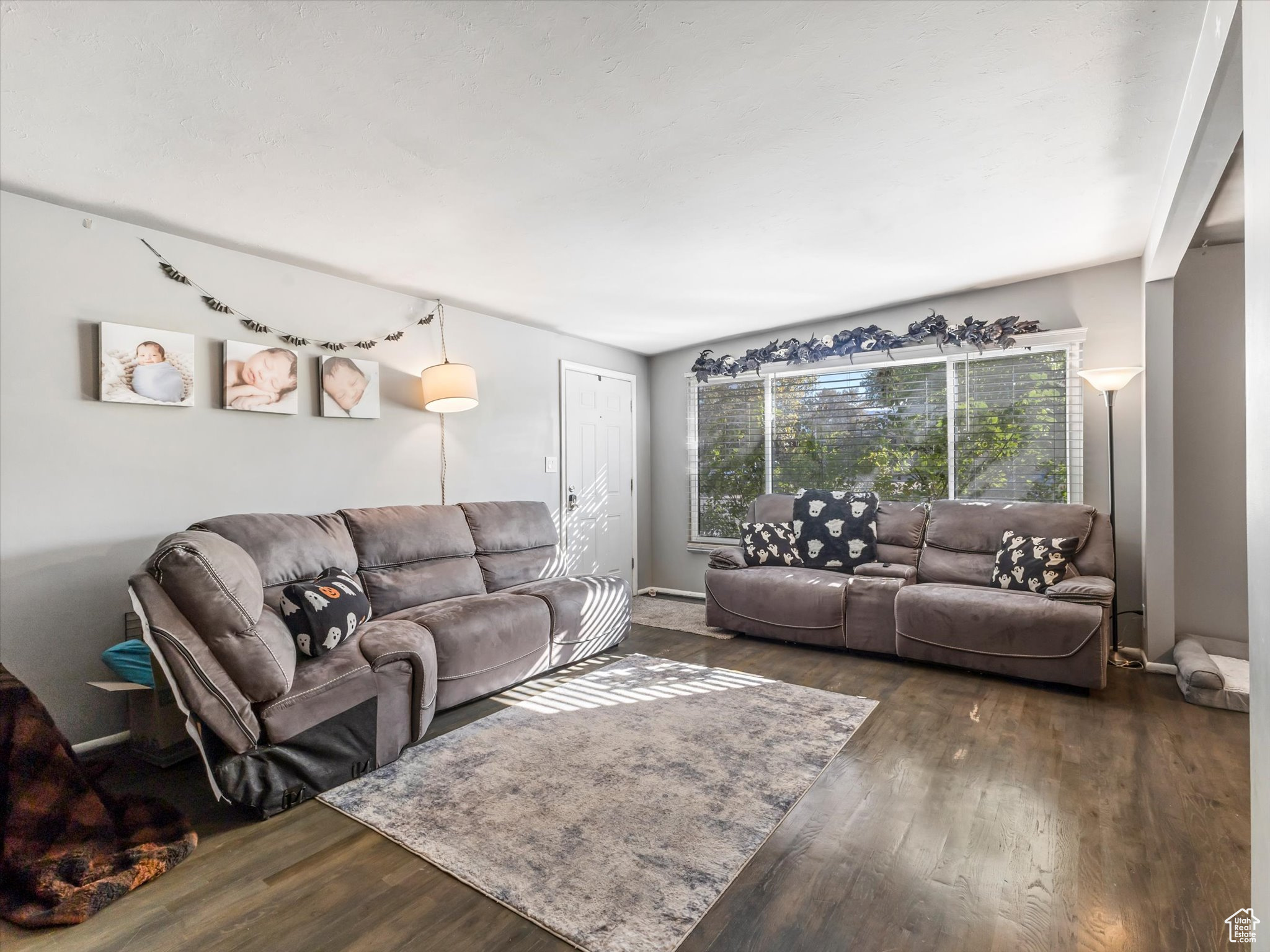 SUBURBAN HEIGHTS - Residential